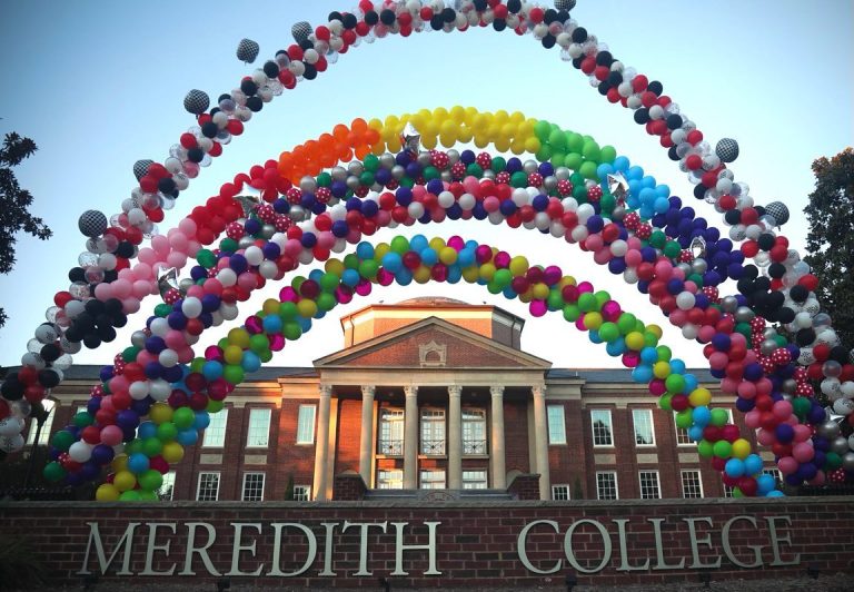 Balloon Arch at Johnson Hall